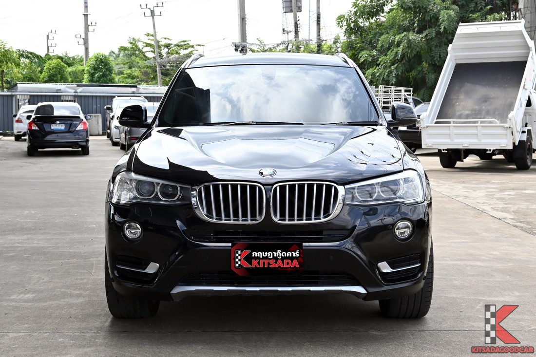ด้านหน้าเต็มคัน BMW X3 F25 xDrive20d Highline