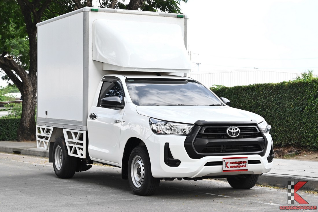 Toyota Hilux Revo 2.4 Single Cab Entry 2023 มือสอง ตู้ทึบ 1.8 เมตร มุมหน้าเฉียง