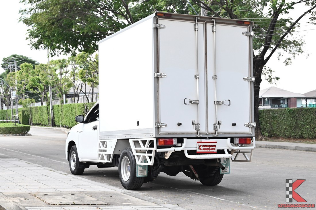 Hilux Revo ตู้ทึบ 2023 มุมหลังเฉียง