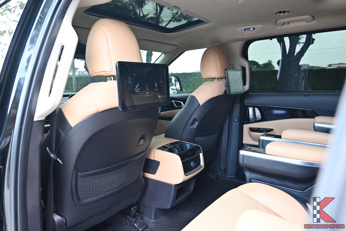 รายละเอียดภายในเพิ่มเติม Kia Carnival