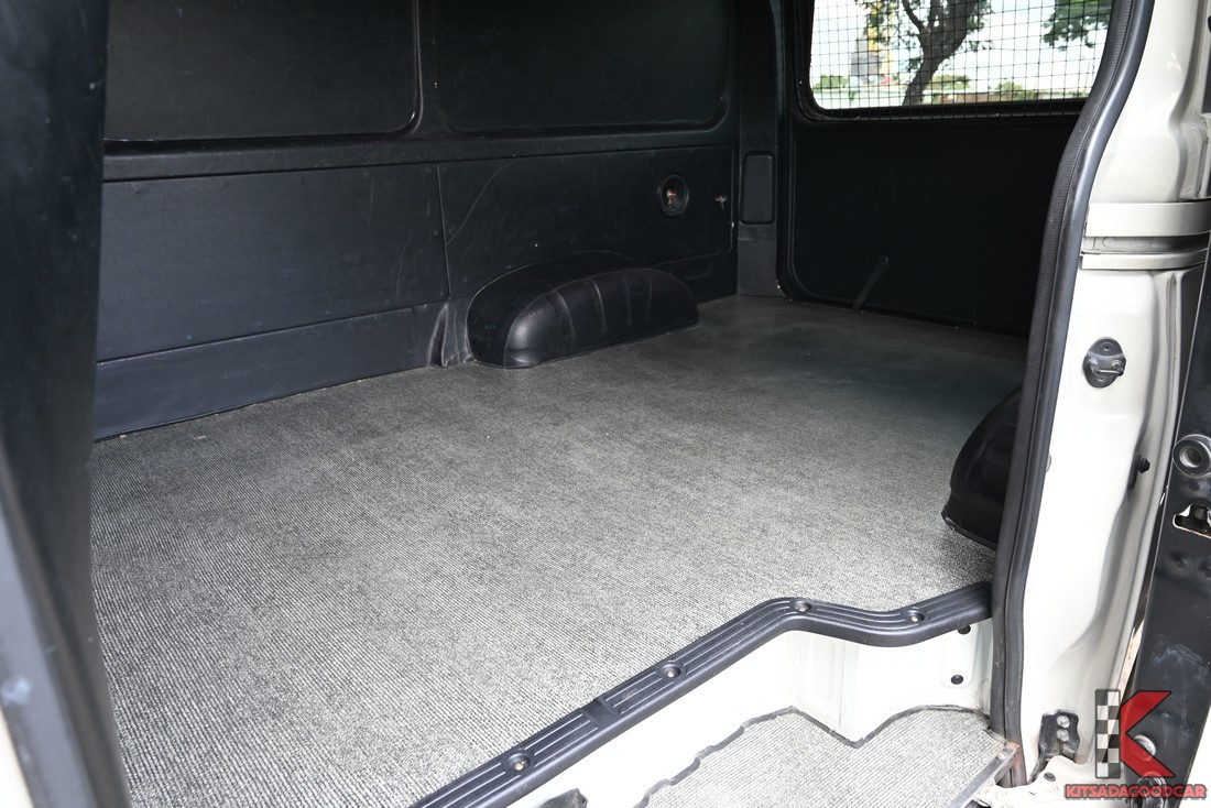 พื้นที่ตู้บรรทุก มุมเฉียง