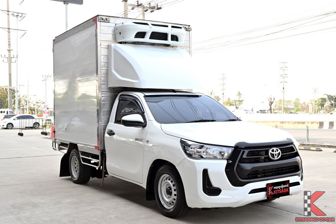 Toyota Hilux Revo 2.4 Single Cab Entry 2022 ตู้เย็น DENSO สูง 1.90 ม. มุมเฉียงหน้า