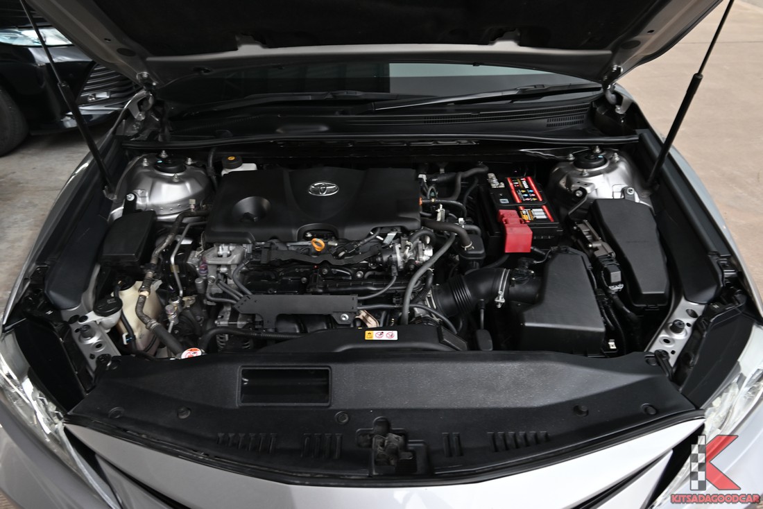 Toyota CAMRY 2.5 Sport 2022 มือสอง ห้องเครื่องเบนซิน 2.5