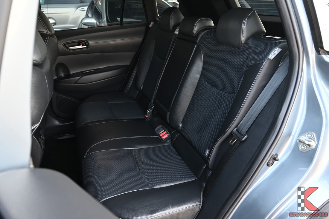 เบาะแถวสอง Corolla Cross