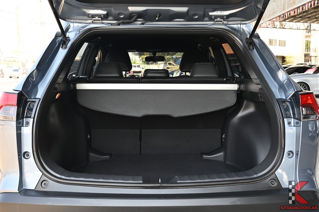 พื้นที่เก็บของท้าย Corolla Cross