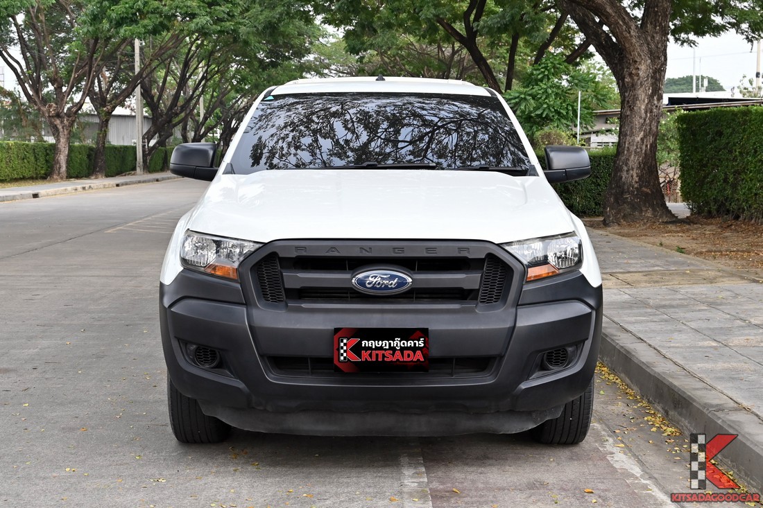 Ranger 2019 ด้านหน้าตรง กันชนดำรุ่น XL
