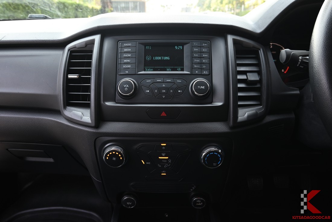 จอวิทยุและแผงเครื่องเสียง Ranger 2019