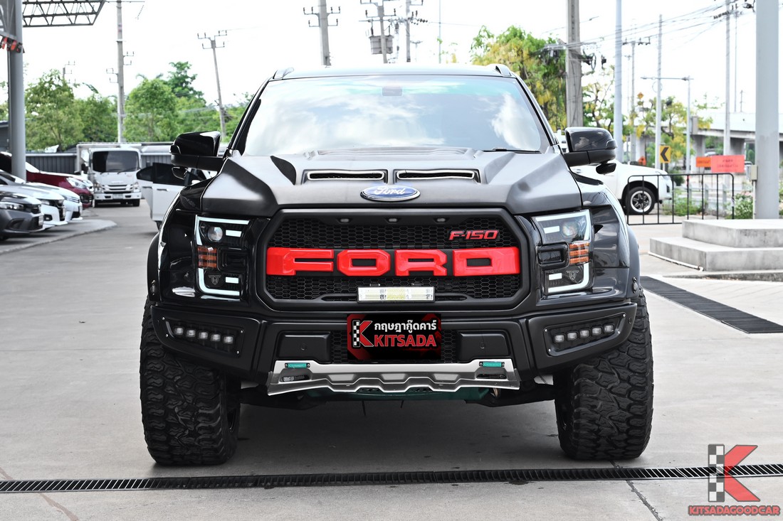 Ford Everest 2020 มุมหน้าตรง ชุดแต่งหน้า F-150