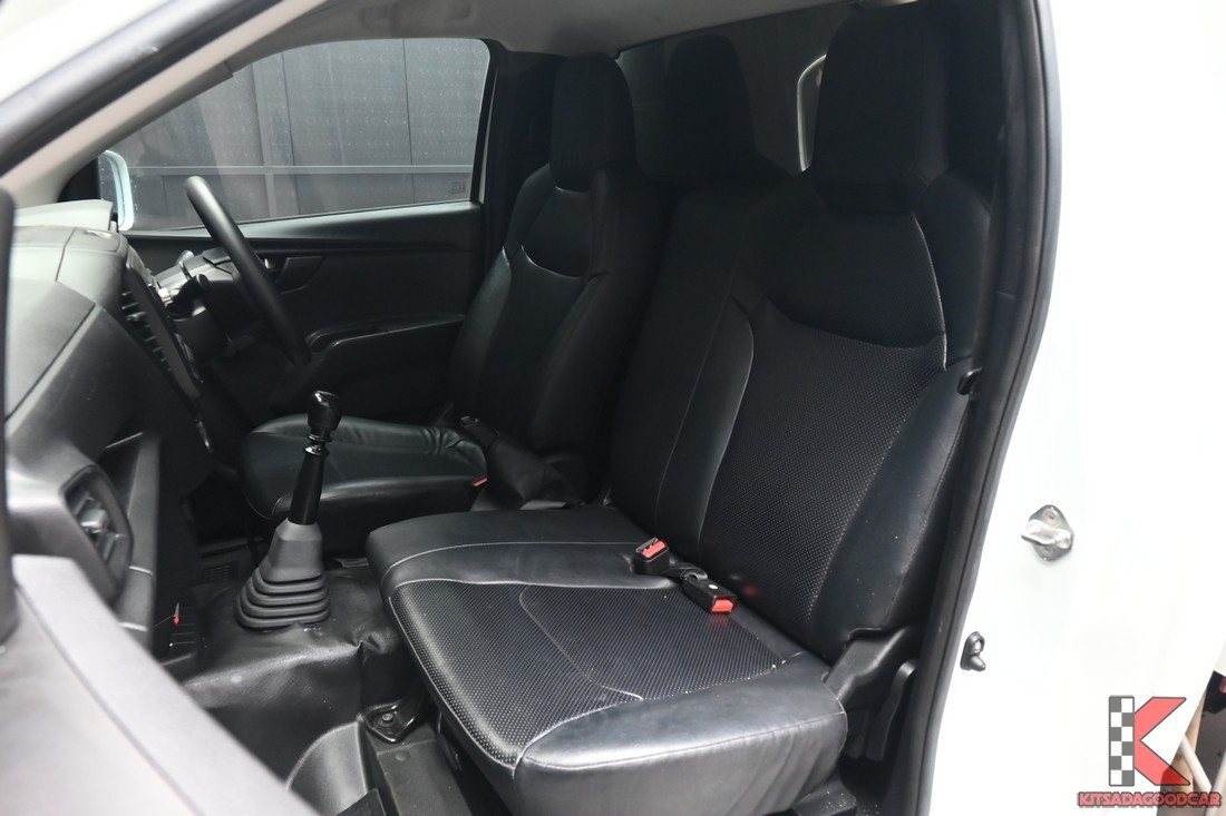 Isuzu D-Max Spark 1.9 B ปี 2020 ตู้เย็น MPC COOL สูง 1.65 เมตร ภาพคันจริงลำดับ 9