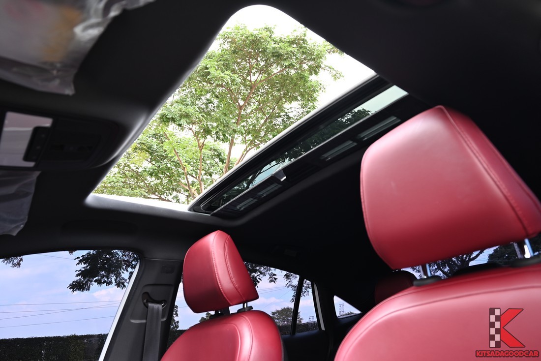 MG5 2021 ซันรูฟ