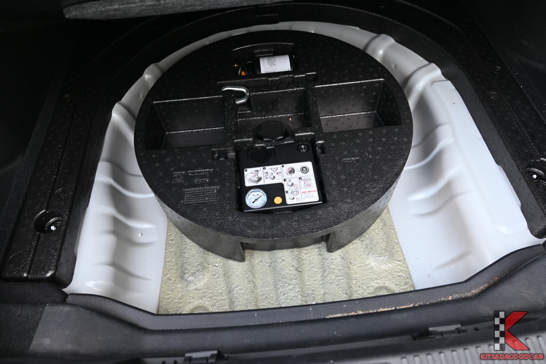 MG5 2021 ชุดอุปกรณ์ใต้พื้นห้องเก็บสัมภาระ