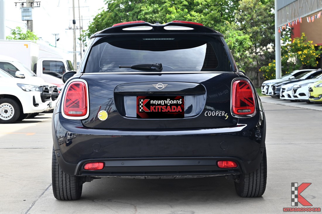 Mini COOPER SE 2022 มือสอง มุมด้านท้าย