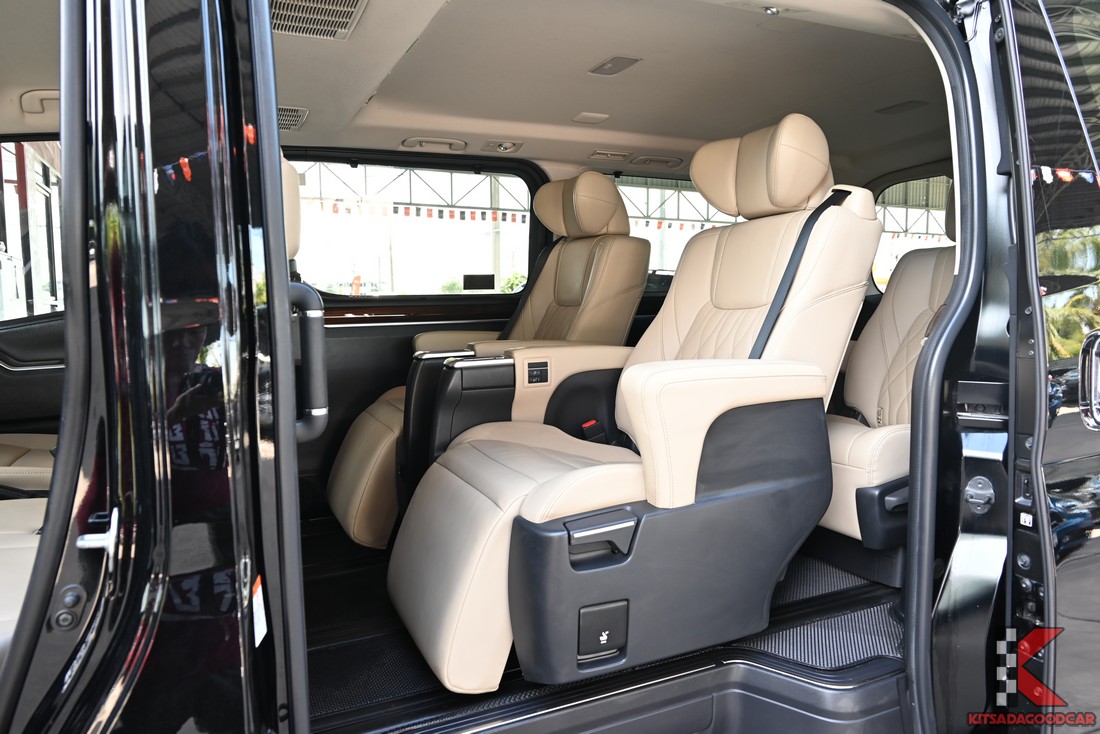Toyota Majesty 2.8 Grande ปี 2020 ล้ออัลลอย