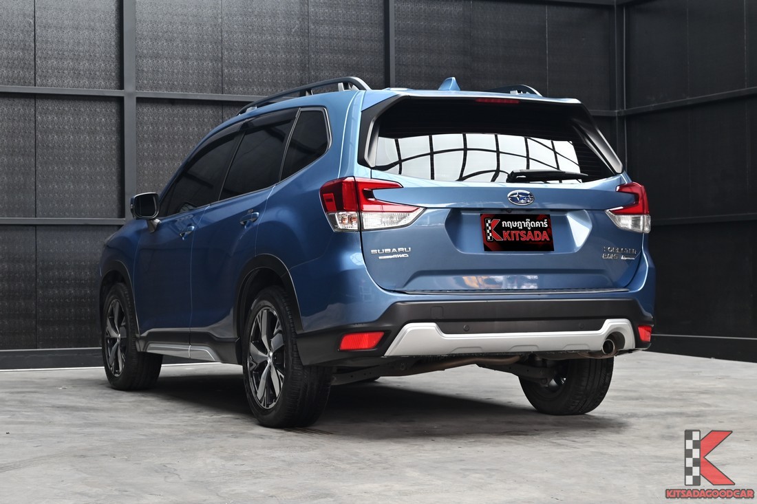 Subaru FORESTER 2.0 S EyeSight AWD ปี 2022 มุมท้ายเฉียง