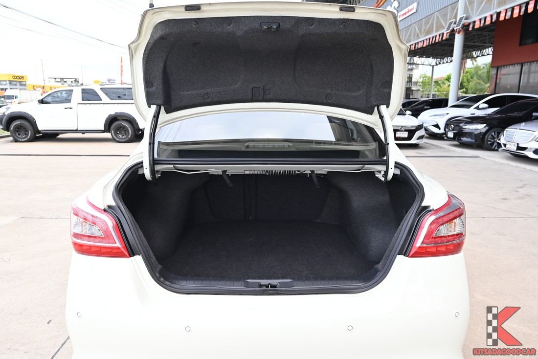 Nissan TEANA 2.5 XV ปี 2015 รายละเอียดภายนอก