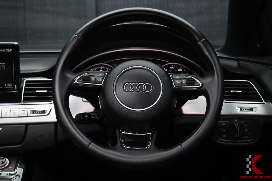 Audi A8L 2.0 Hybrid ปี 2014 เบาะคู่หน้าไฟฟ้า