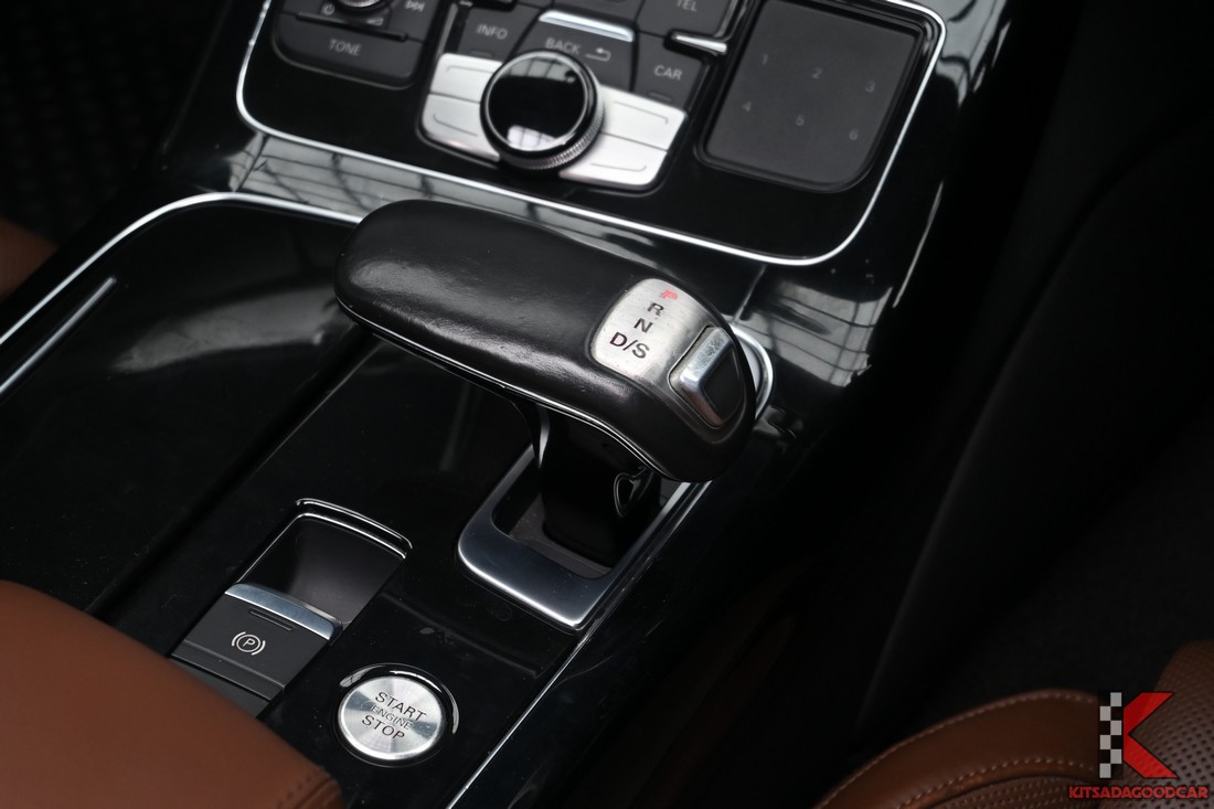 Audi A8L 2.0 Hybrid ปี 2014 ชุดเกียร์อัตโนมัติ