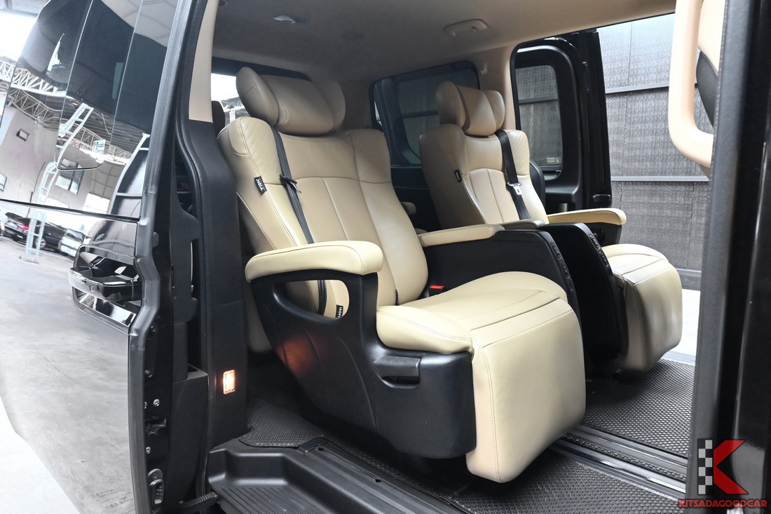 Hyundai Staria 2.2 SEL ปี 2022 มือสอง เบาะ VIP ภาพรถจริง 17