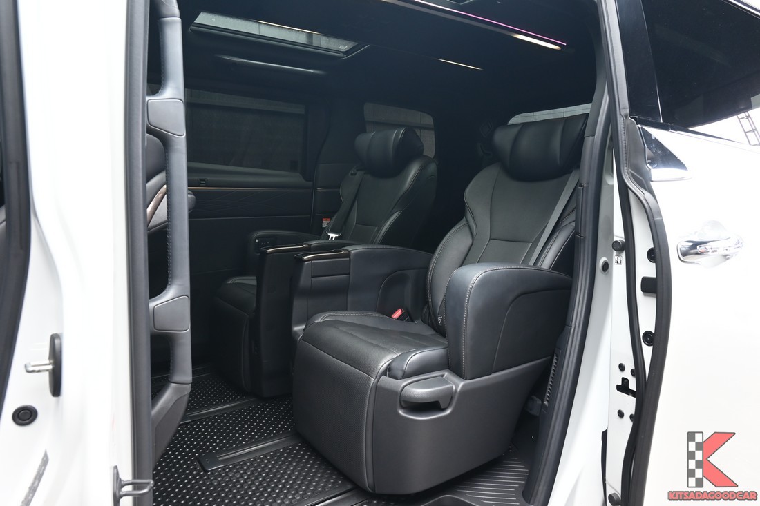 Toyota Alphard 2.5 Z ปี 2024 มือสอง รูปถ่ายรถจริง 18