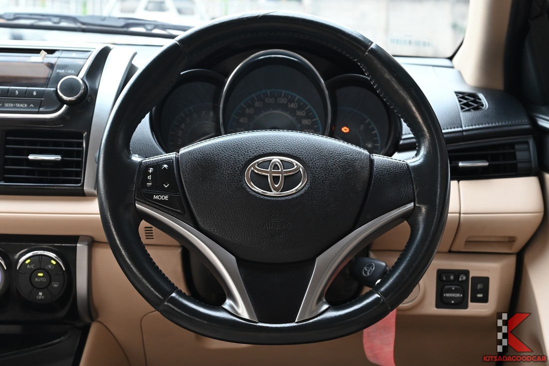 พวงมาลัยมัลติฟังก์ชัน Toyota Vios