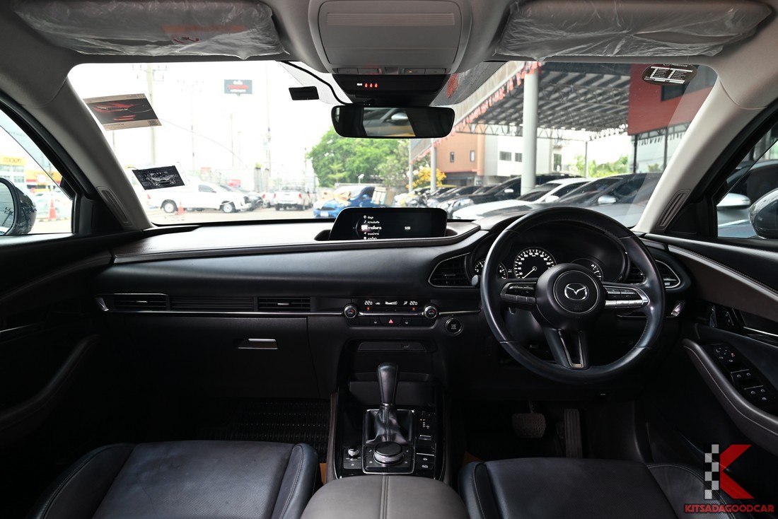 Mazda CX-30 2.0 SP ปี 2021 มือสอง มุมมองห้องโดยสารด้านหน้า