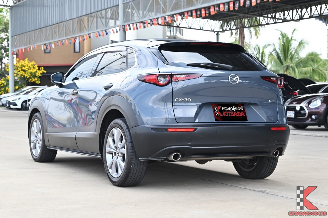 Mazda CX-30 2.0 SP ปี 2021 มือสอง มุมท้ายเฉียง