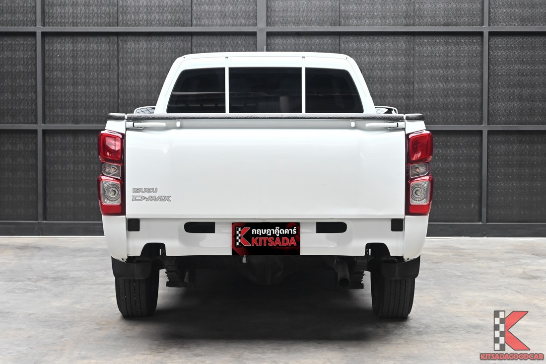 Isuzu D-MAX 1.9 Spark S ปี 2025 มือสอง มุมด้านหลัง
