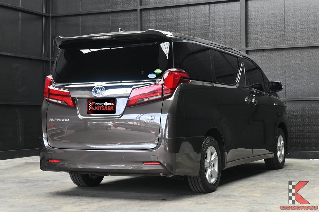 Toyota ALPHARD 2.5 HV X 4WD ปี 2021 มุมท้ายเฉียง