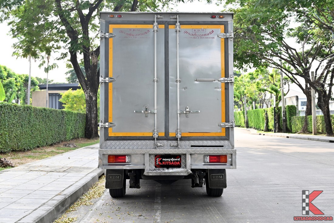 Hilux Revo ตู้เย็น ด้านท้ายตรง