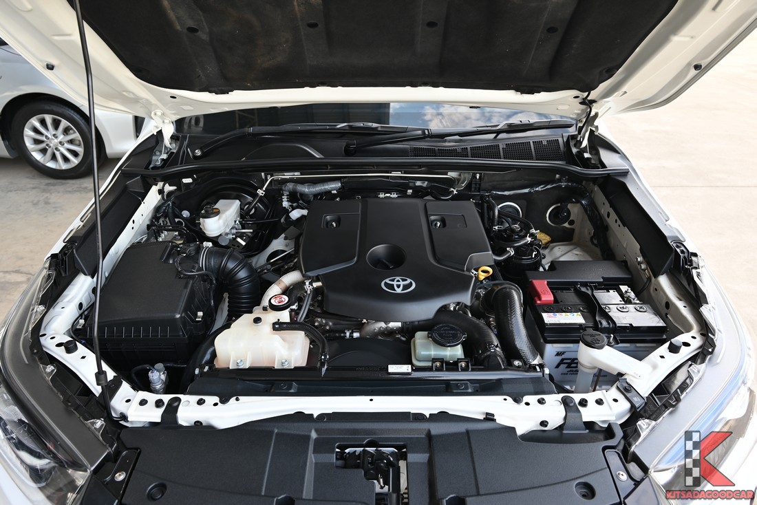 ห้องเครื่อง Toyota 2.8 ดีเซล Euro 5