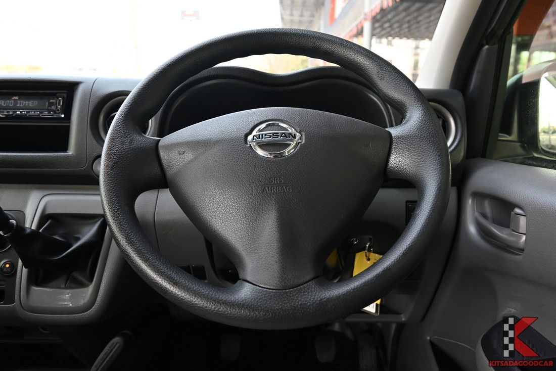 พวงมาลัย Nissan Urvan