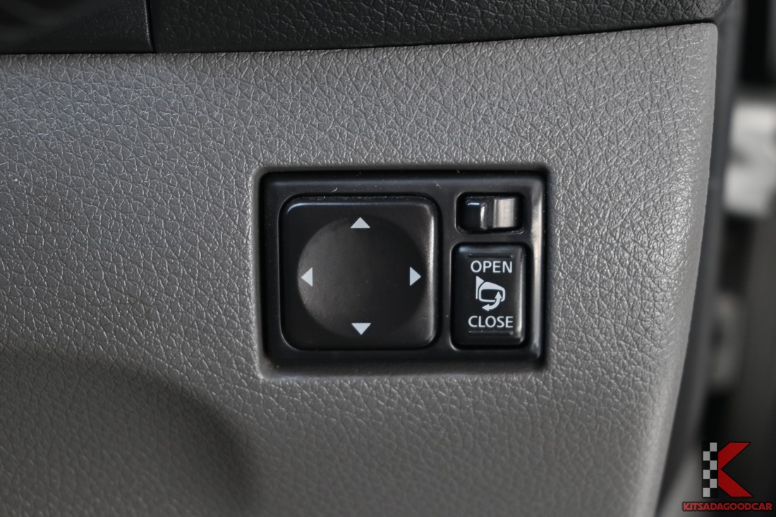 สวิตช์ปรับกระจกและเปิด/ปิดกระจก