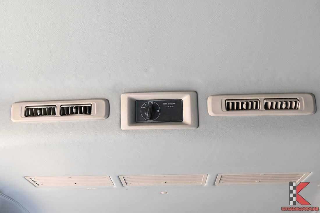 แอร์ราวหลัง ปรับแรงลม 3 ระดับ