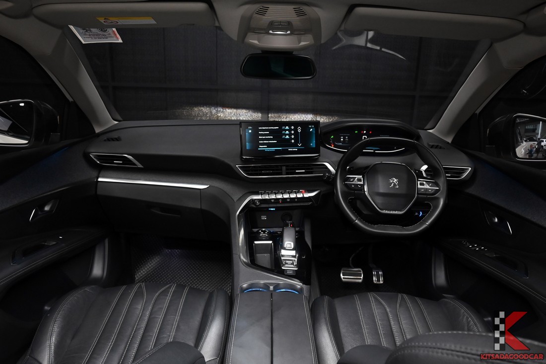 Peugeot 3008 1.6 Allure 2022 มือสอง ห้องโดยสารด้านหน้า