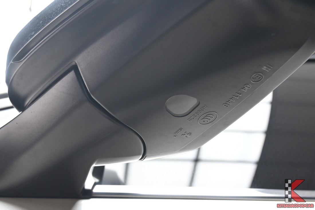 Peugeot 3008 1.6 Allure 2022 มือสอง กระจังหน้าและไฟหน้า Full LED