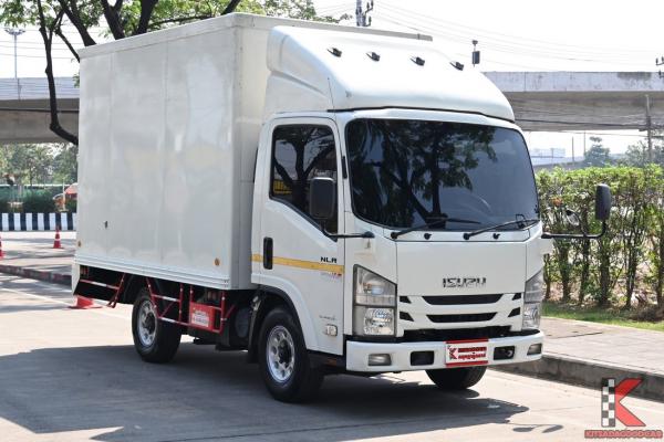 Isuzu ELF 3.0 (ปี 2020) NLR Truck