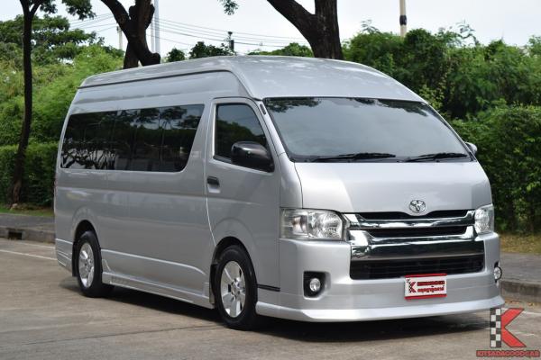Toyota Hiace 3.0 (ปี 2017) COMMUTER D4D Van AT