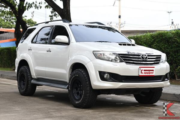 Toyota Fortuner 3.0 (ปี 2012) V 4WD SUV