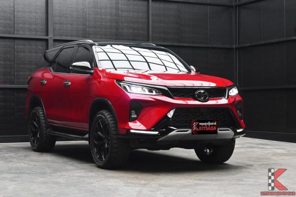 Toyota FORTUNER 2.4 ( 2023 ) Legender SUV