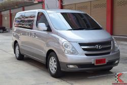 Hyundai H-1 2.5 (ปี 2011) Maesto Deluxe Van AT
