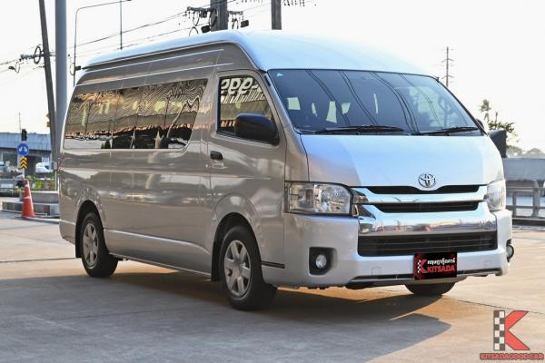 รถมือสอง Toyota HIACE 3.0 Commuter ( 2017 ) D4D Van