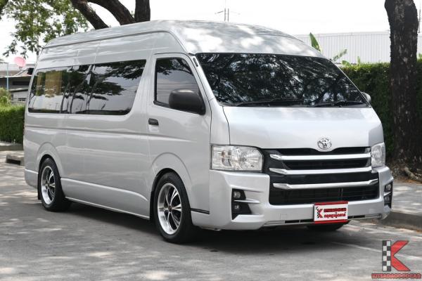 Toyota Hiace 3.0 COMMUTER ( ปี 2015 ) D4D Van