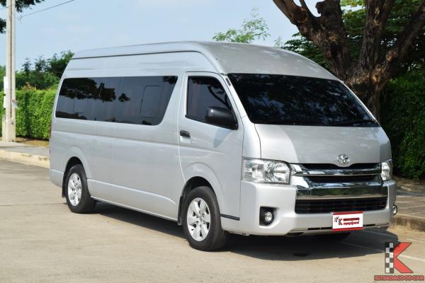 Toyota Hiace 3.0 (ปี 2016) COMMUTER D4D Van