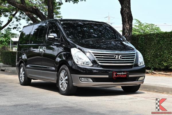 Hyundai GRAND STAREX 2.5 ( 2012 ) VIP Wagon
