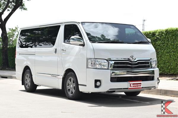 Toyota Ventury 3.0 ( ปี 2019 ) G Van