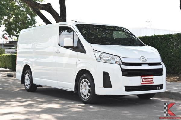 Toyota Hiace 2.8 ( ปี 2019 ) ECO Van