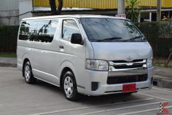 Toyota Hiace 3.0 ตัวเตี้ย (ปี 2016) D4D Van MT