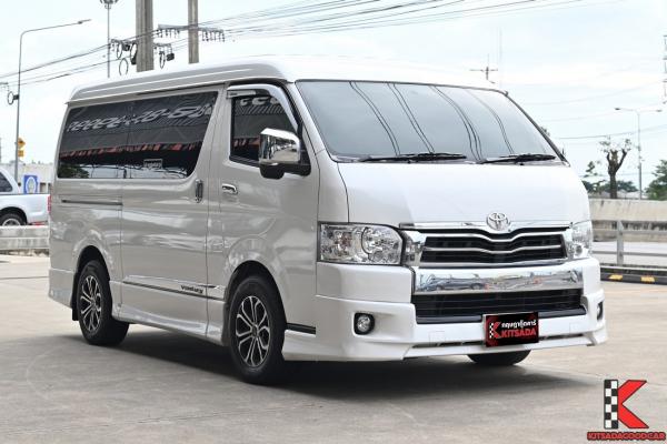 Toyota VENTURY 3.0 ( 2018 ) V Van