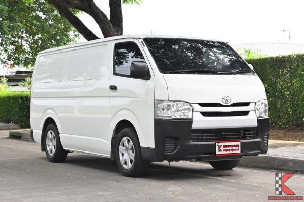 Toyota Hiace 3.0 ตัวเตี้ย ( 2019 ) D4D Van