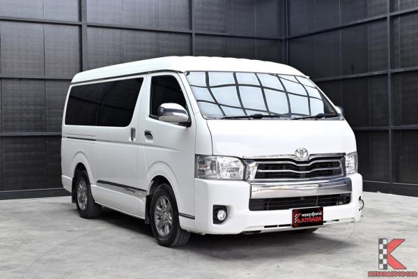 Toyota VENTURY 3.0 ( 2018 ) G Van